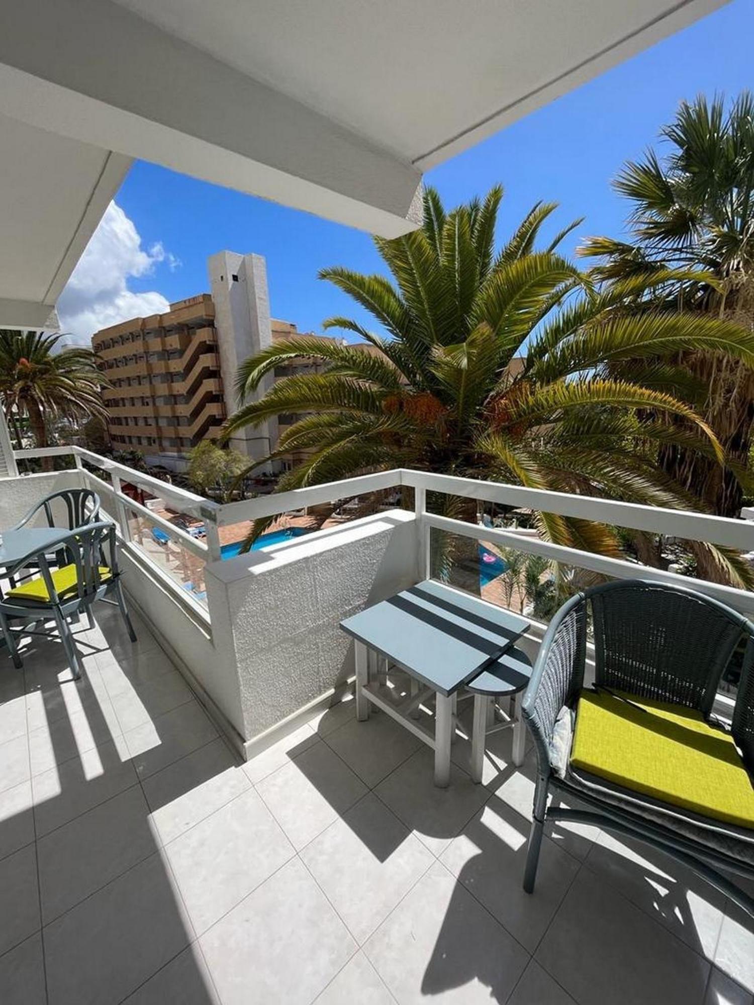 Apart Hotel Ponderosa Costa Adeje  Bagian luar foto