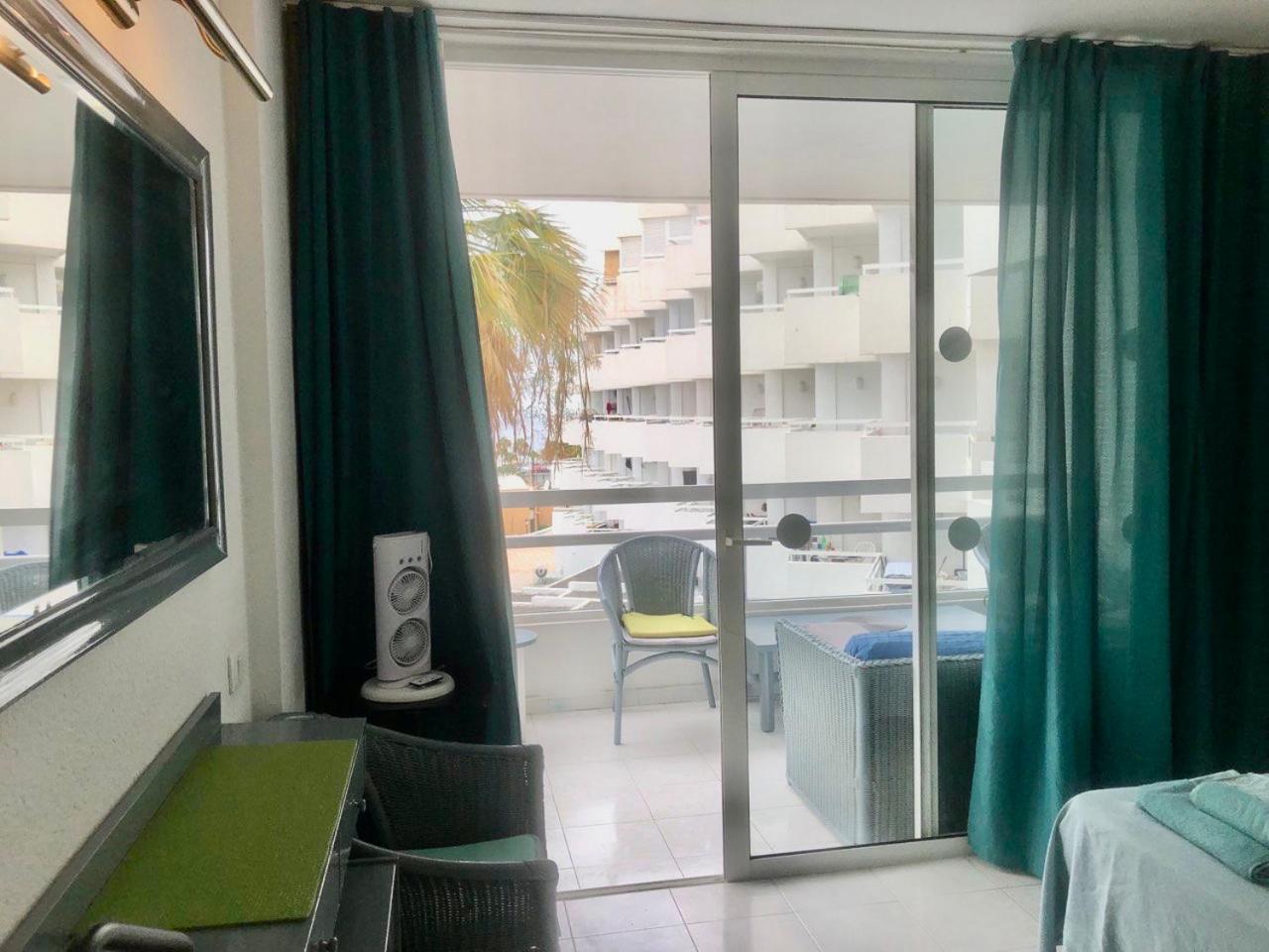 Apart Hotel Ponderosa Costa Adeje  Bagian luar foto